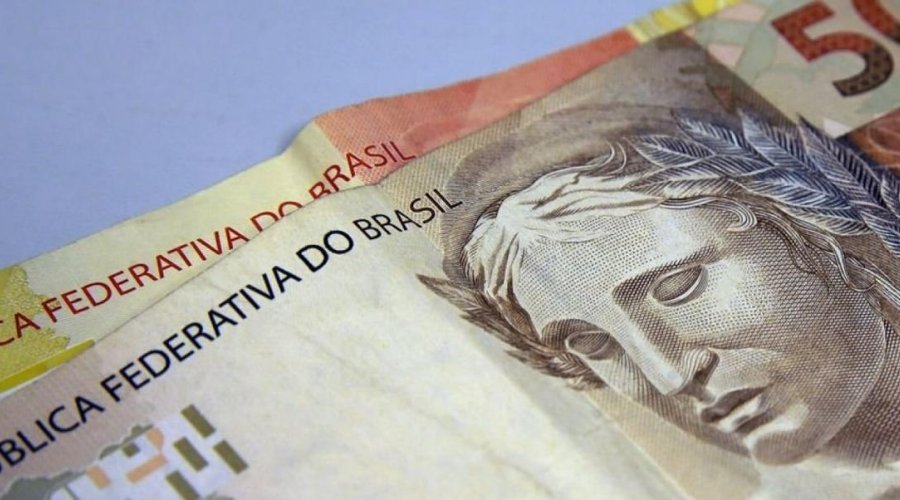 [Mercado financeiro reduz estimativa de inflação este ano para 3,56%]