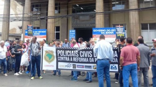 [Policiais civis e servidores penitenciários paralisam atividades durante 48 horas]