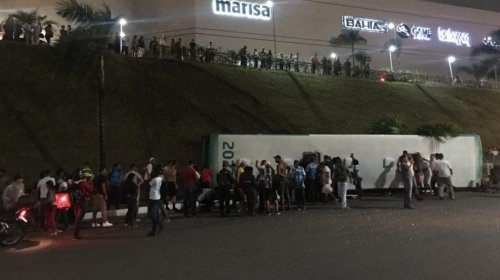 [Falha mecânica causou acidente com ônibus que caiu de ribanceira no Cabula]