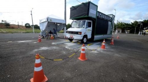 [Trios começam a ser vistoriados para o Carnaval de Salvador]