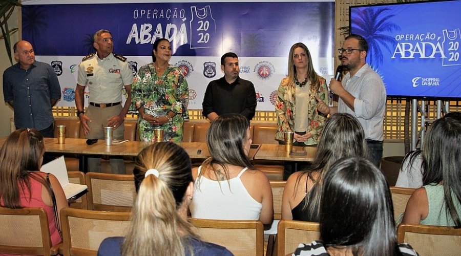 [Pontos de entregas de abadás em Salvador terão policiais infiltrados]