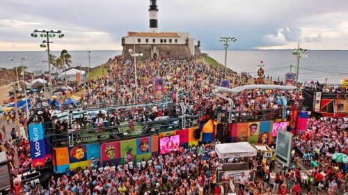 [Abertura oficial do Carnaval acontece no Farol da Barra]
