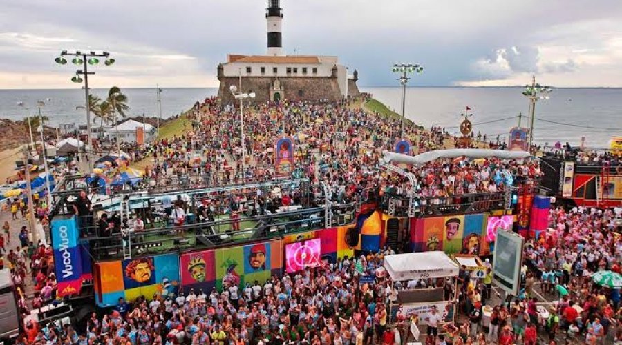 [Abertura oficial do Carnaval acontece no Farol da Barra]