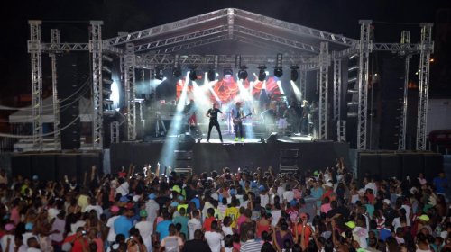 [Carnaval nos Bairros tem Ilê Aiyê e atrações para todos os gostos hoje (23)]