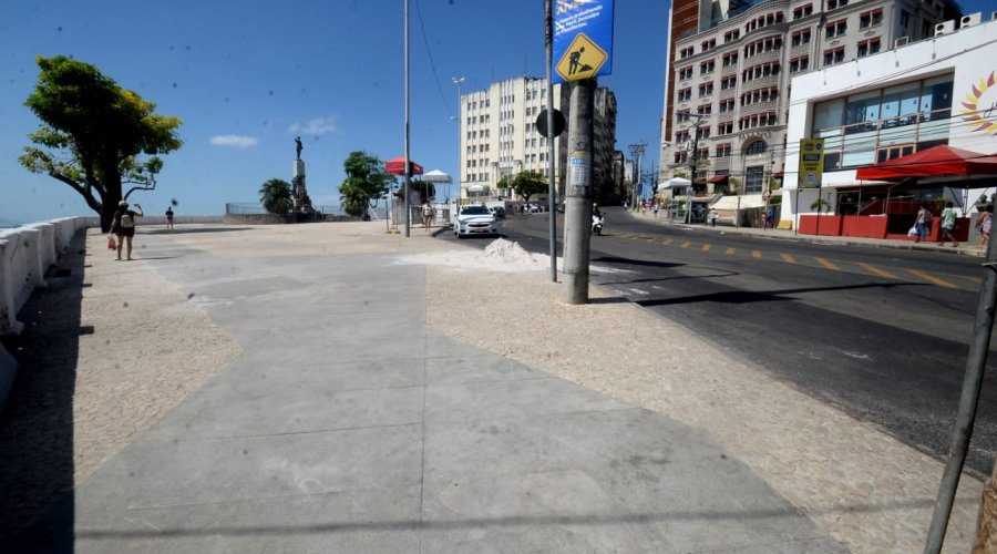 [Prefeitura retoma obras próximas aos circuitos do Carnaval]