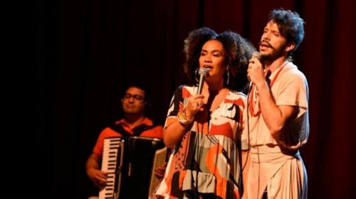 [Mariene de Castro e Almério trazem 'Acaso Casa' para o TCA]