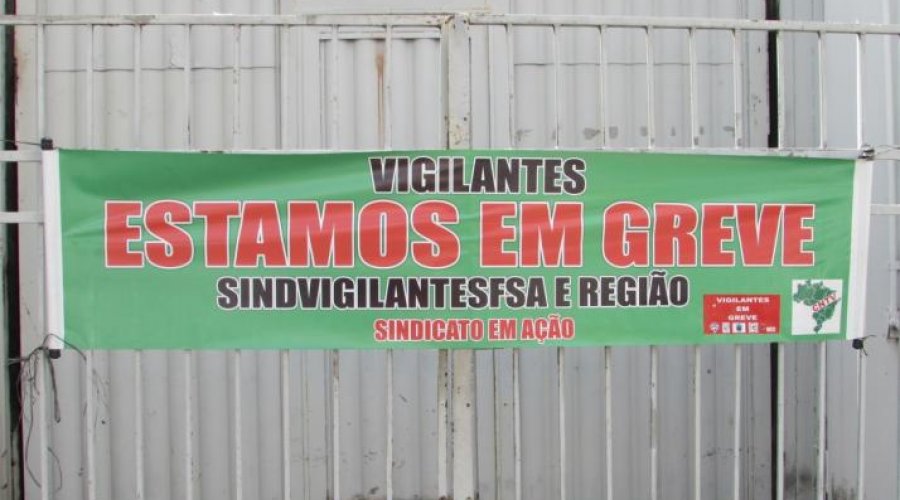 [Vigilantes deflagram greve por tempo indeterminado na Bahia]