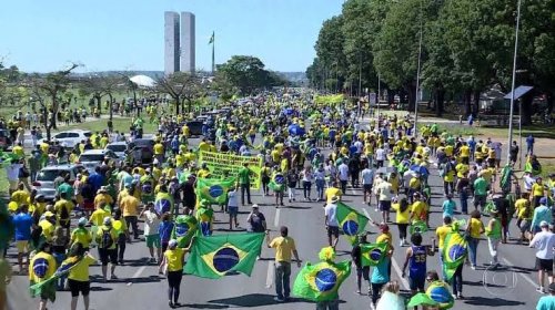 [Atos pró-Bolsonaro podem ser cancelados pelo avanço do coronavírus]