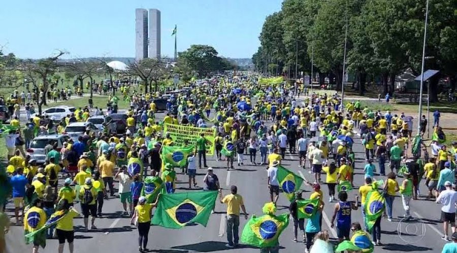 [Atos pró-Bolsonaro podem ser cancelados pelo avanço do coronavírus]