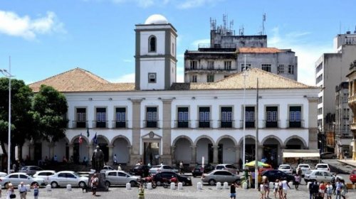 [Novo coronavírus: Câmara Municipal de Salvador suspende atividades temporariamente  ]