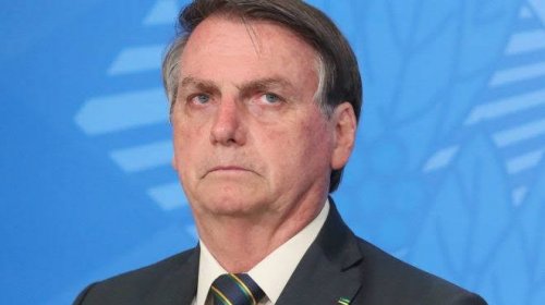 [Bolsonaro cria comitê de monitoramento a impactos do coronavírus no Brasil]