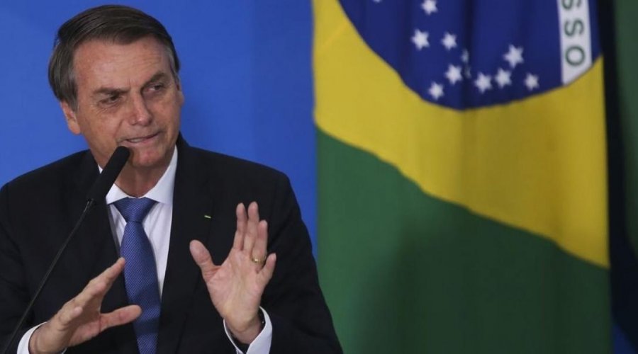 [Bolsonaro edita MP que suspende atendimento de acesso à informação]