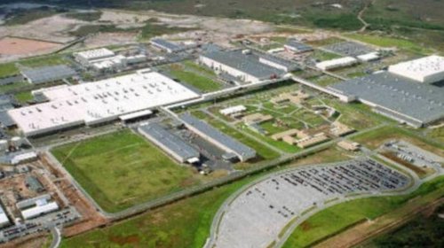 [Coronavírus: Ford suspende produção na fábrica de Camaçari ]