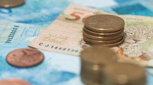 [Saiba se você tem direito e como receber o auxílio financeiro da Prefeitura de Salvador]