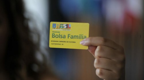 [Calendário Bolsa Família deste mês vai aumentar valor de saque; confira as datas]