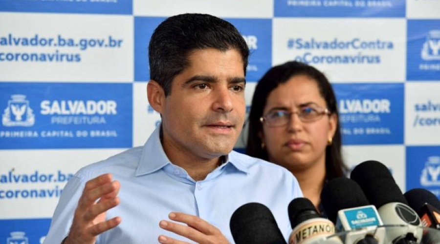 [Prefeitura prorroga por mais 15 dias fechamento de mercados municipais, bares e casas de shows]