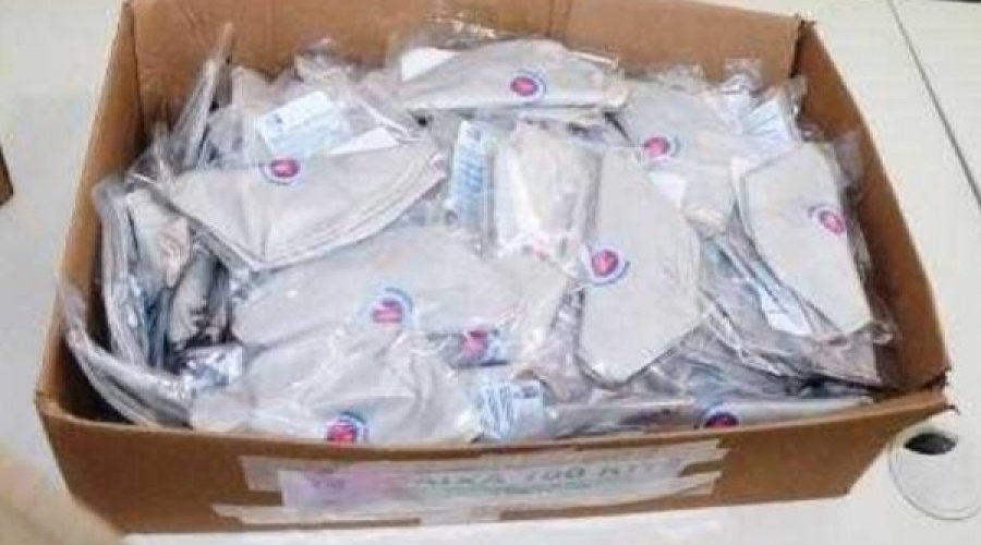 [PM distribui 12 mil máscaras de tecido aos policiais]