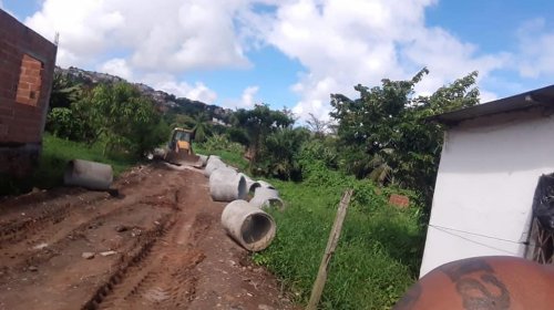 [Obras de drenagem continuam em Nova Constituinte]