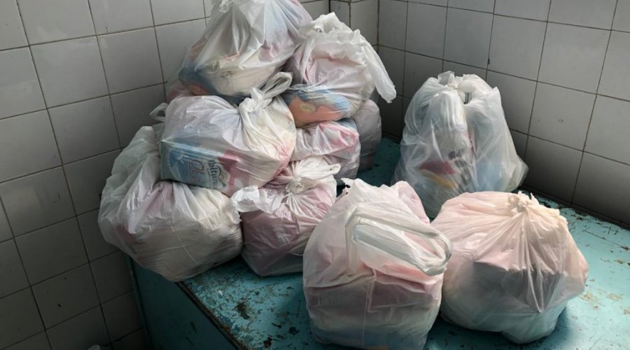 [Movimento Solidário: moradores do bairro da Vila Santinha foram contemplados com cestas básicas]