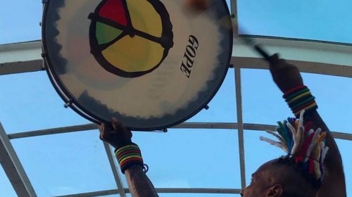 [Olodum comemora 41 anos de ritmos, luta e resistência ]