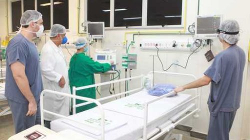 [Estado abre 20 leitos de UTI no Hospital do Subúrbio para pacientes com covid-19]