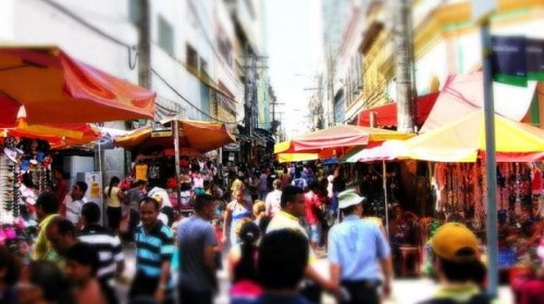 [Trabalhadores informais começam a receber segunda parcela dos R$270 da Prefeitura]