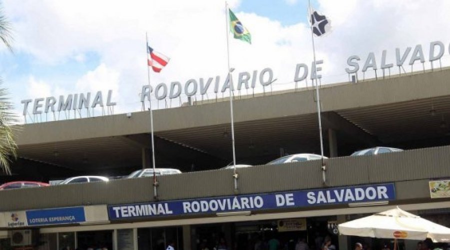 [Mais três municípios baianos têm transporte intermunicipal suspenso; agora são 117]
