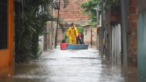 [Por conta das chuvas, Codesal registra 108 solicitações nesta terça]
