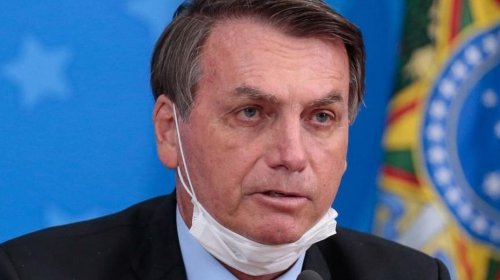 [Bolsonaro anuncia que vai enviar projeto de lei ao Congresso para proibir 'ideologia de gênero...]