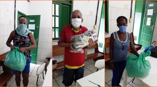 [Movimento Solidário distribui cerca de 30 cestas básicas para moradores da Vila Ruy Barbosa]