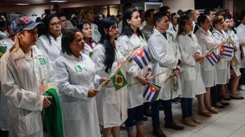 [Governo concede registro para cubanos reintegrarem o Mais Médicos]