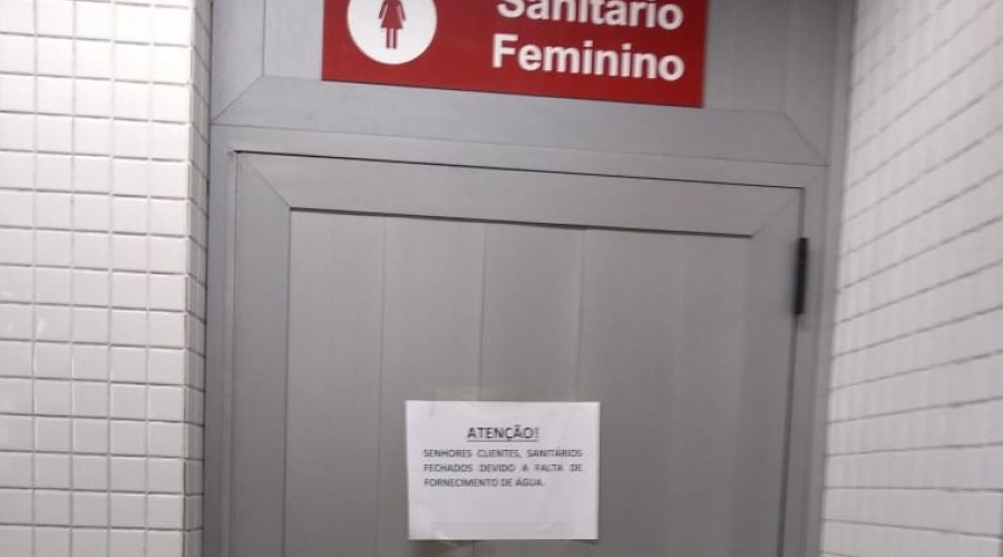 [Trabalhadores em limpeza e usuários da Estação de Transbordo de Pirajá sofre dificuldades com a falta de água: “Estamos há mais de 3 dias sem água”]