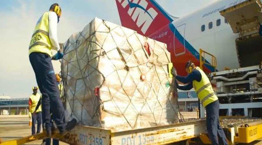 [Bahia recebe 219 respiradores em uma semana]