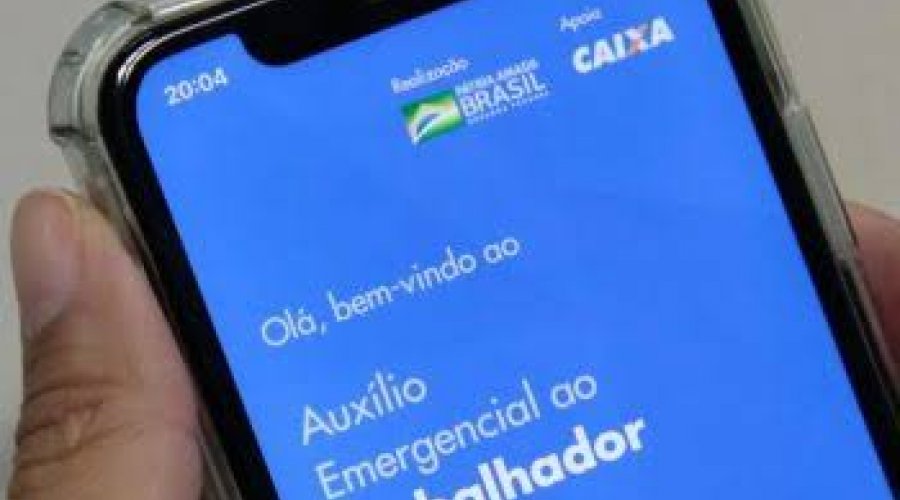 [Auxílio Emergencial: Caixa pede que clientes atualizem app para habilitar compras nas maquininhas de cartão]