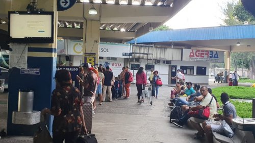 [Bahia tem mais 22 cidades com transporte intermunicipal suspenso]