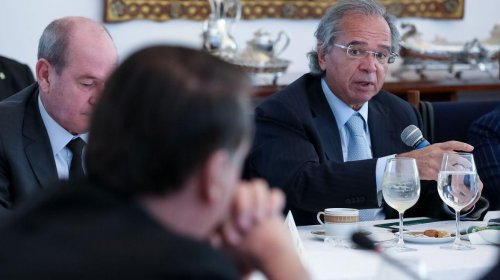 [Guedes diz que governo vai criar programa de renda mínima após a pandemia]