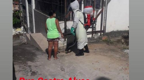 [Ruas de Pernambués recebem ação de dedetização contra o coronavírus]
