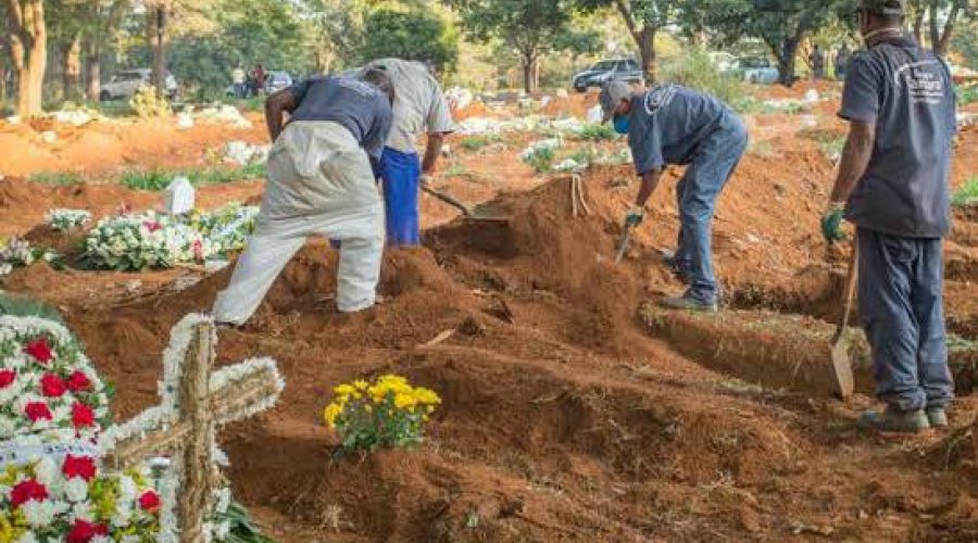 [Brasil registra mais 994 mortes por coronavírus em 24h]