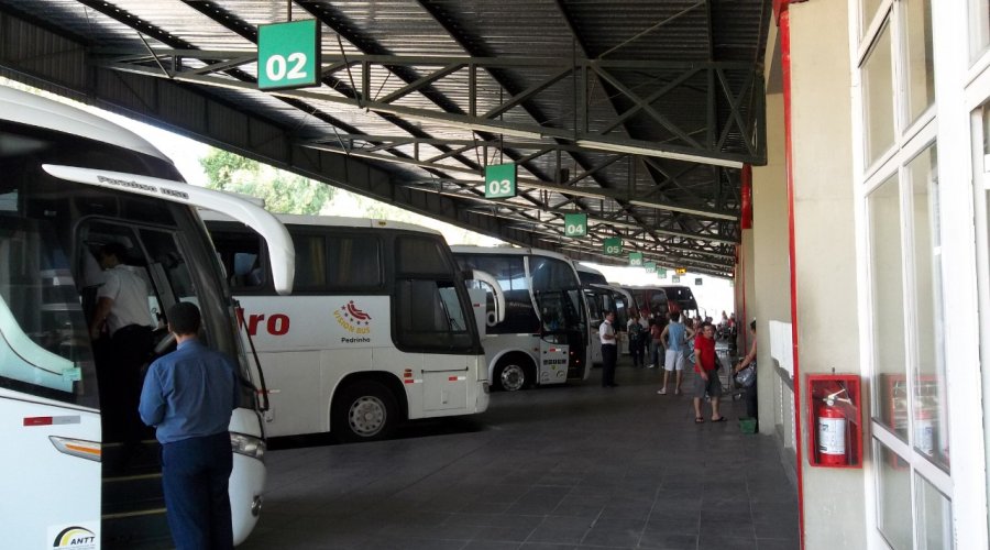 [Governo suspende transporte em mais quatro cidades da Bahia; total chega a 375]