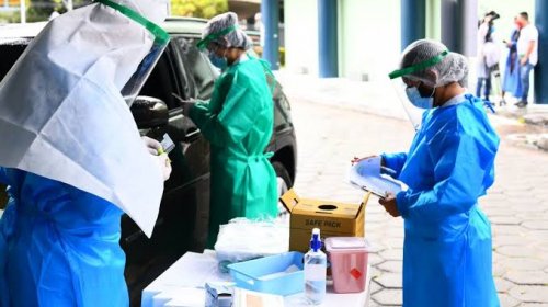 [Mais de 12 mil profissionais de saúde foram infectados pelo coronavírus na Bahia]