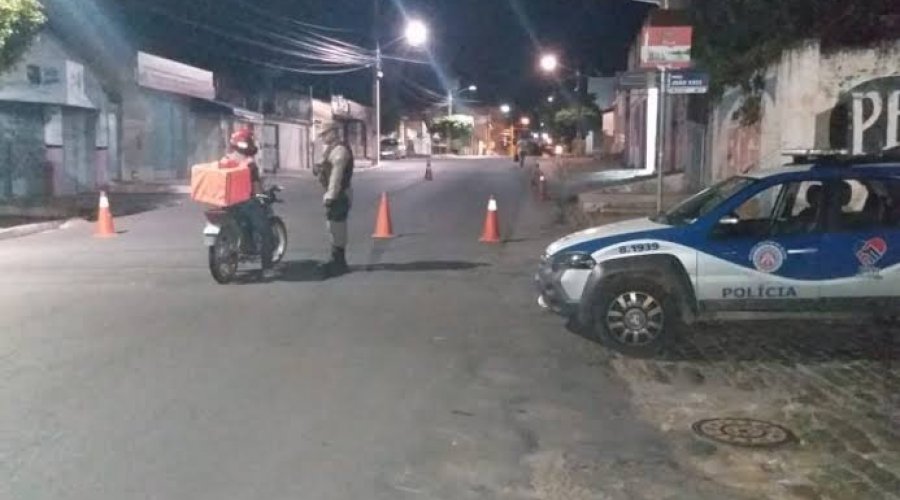 [Toque de recolher em 14 cidades da Bahia]