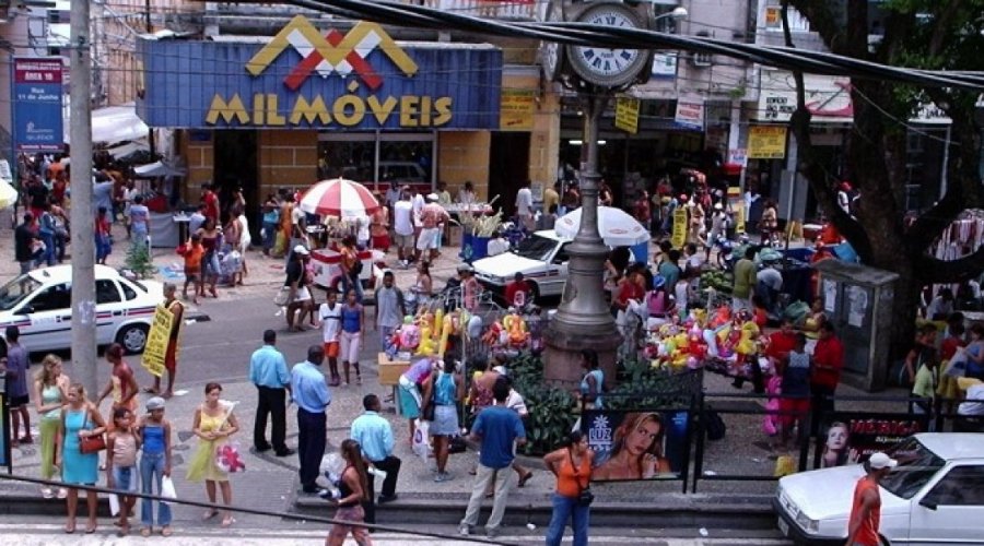 [Após 4 meses fechados, shoppings e comércio de rua de Salvador são autorizados a reabrir]