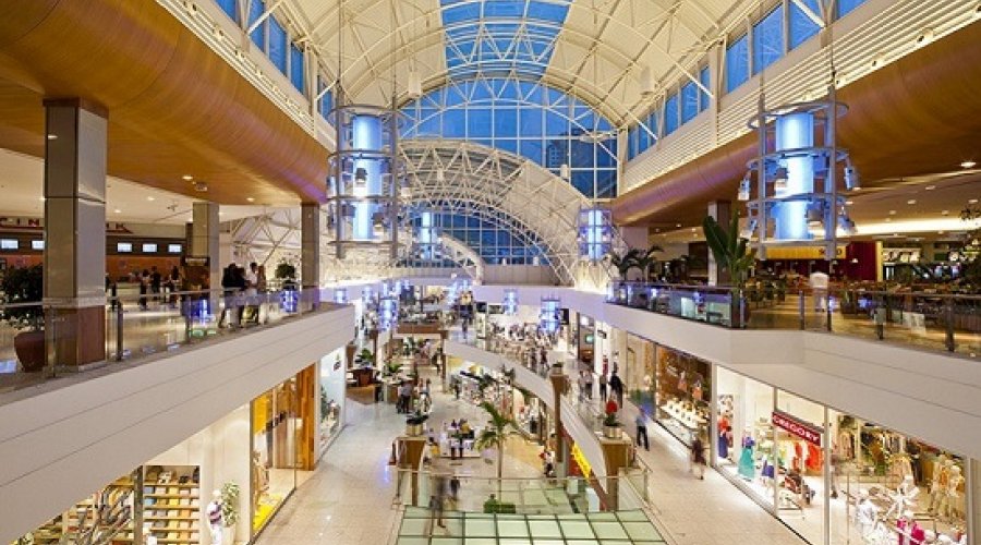 [Shoppings de Salvador terão horário de funcionamento estendido na véspera de Dia dos Pais]