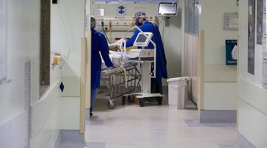 [Após quatro dias de queda, taxa de ocupação de leitos de UTI chega a 59% em Salvador]