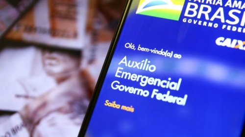 [CGU identifica 680 mil servidores recebendo auxílio emergencial]