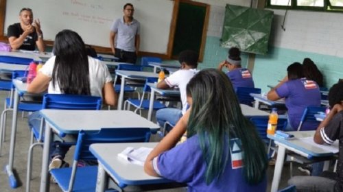 [Datafolha: 79% dos brasileiros é contra reabertura de escolas no momento]