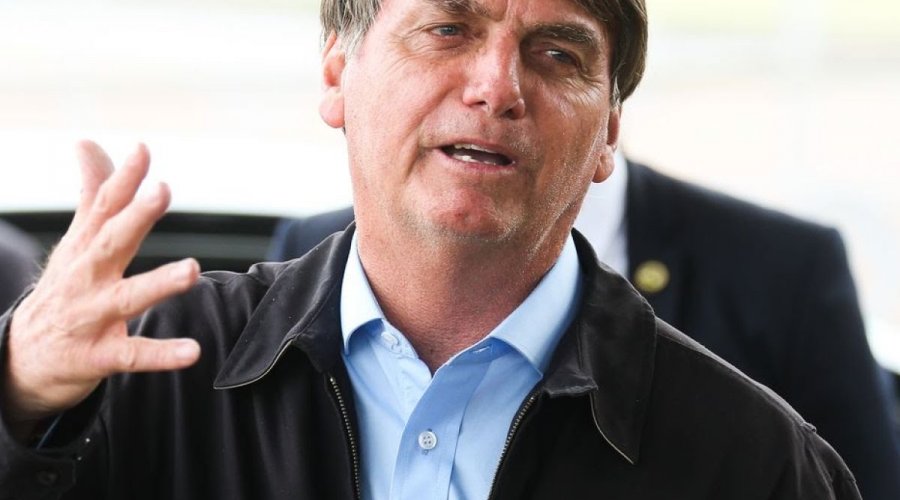 [Bolsonaro diz que não consegue ‘matar esse câncer chamado ONG’]