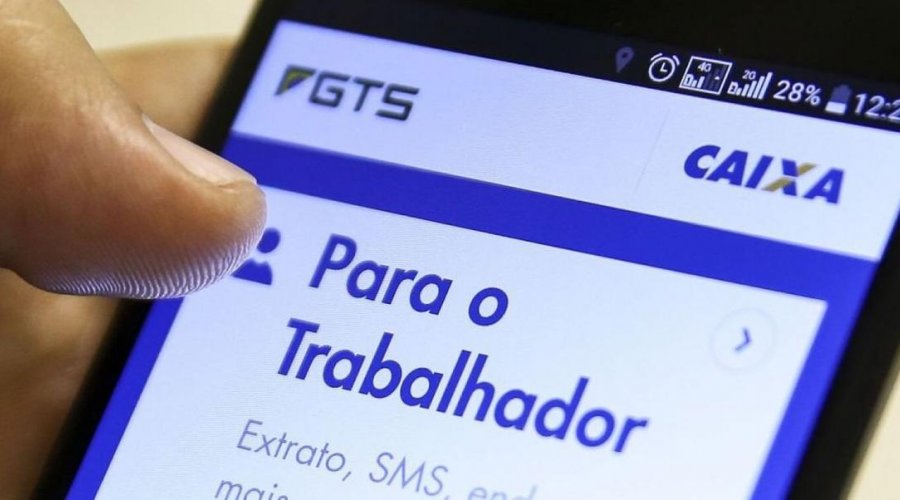 [Trabalhadores nascidos em dezembro recebem crédito do saque emergencial do FGTS nesta segunda]