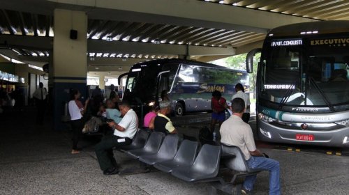 [Rodoviárias voltam a funcionar em toda a Bahia nesta segunda]