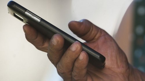 [Justiça Eleitoral quer criar plataforma para votação online por celulares e smartphones]